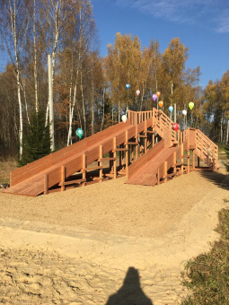 Зимняя горка SWAN-4 (Два спуска длиной 9,4 и 4,7 м)